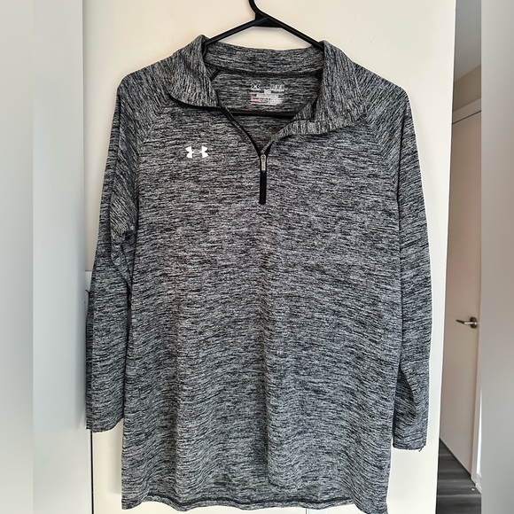 Under Armour Women's Charcoal Long Sleeve Tee - Picture 6 of 12